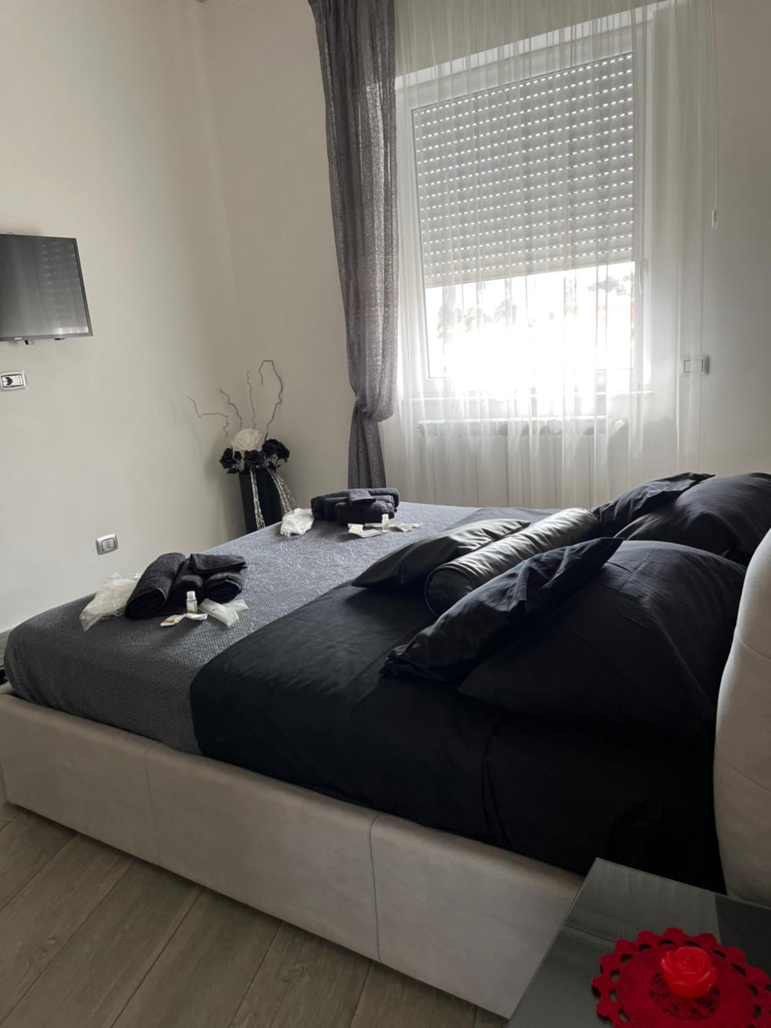 Holiday Home Un Posto Solare เนเปิลส์ ภายนอก รูปภาพ