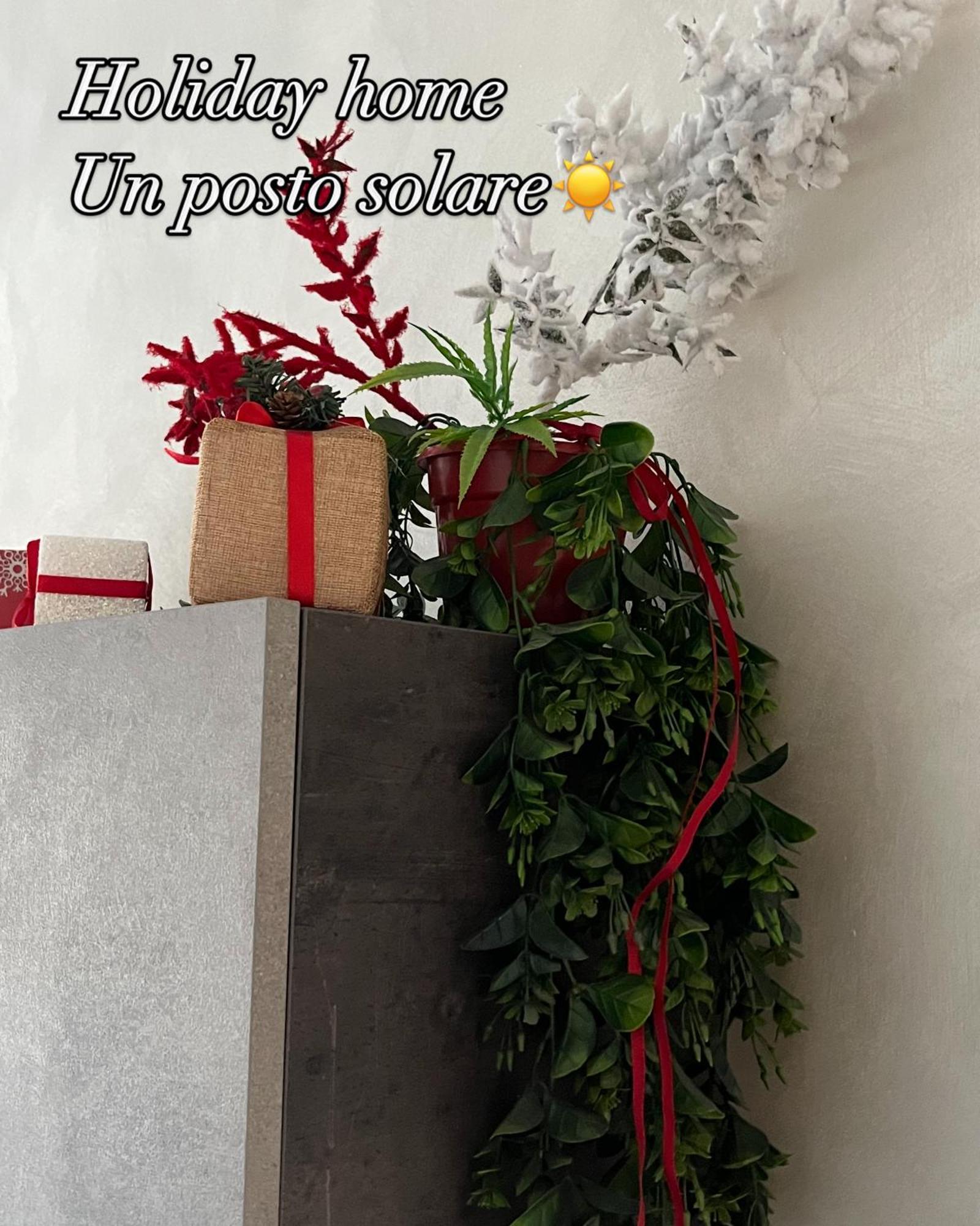 Holiday Home Un Posto Solare เนเปิลส์ ภายนอก รูปภาพ